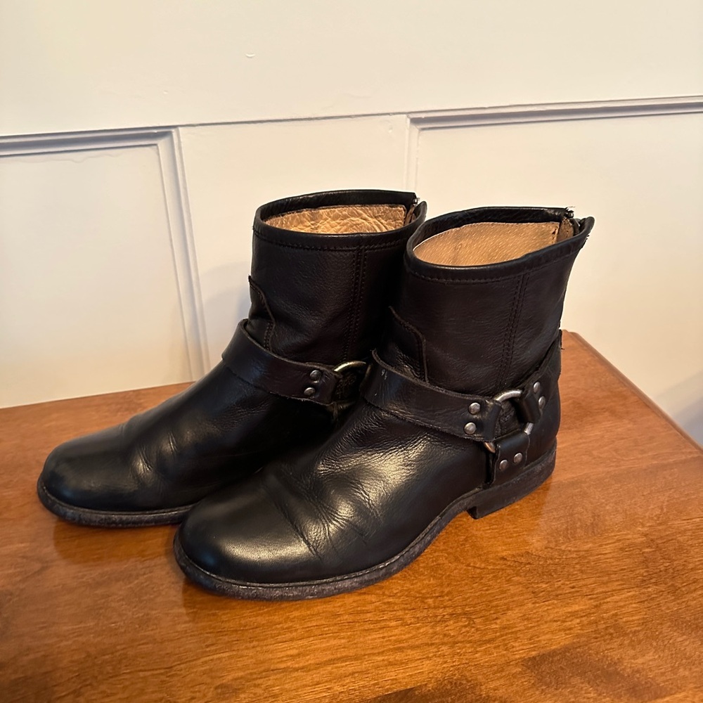 Frye Short Phillip Harness Boot